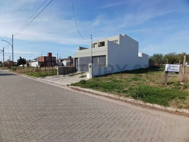 Lote de 238 m² en Rosedal, foto 1