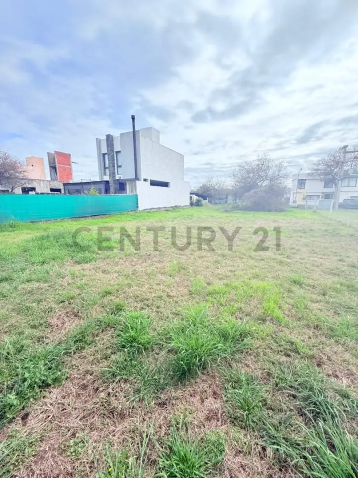 Lote de 513 m² en Río Ceballos, foto 1