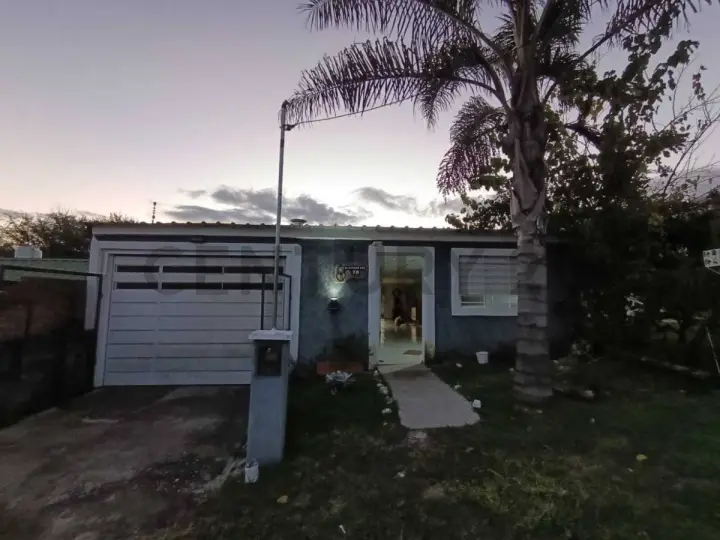 Casa de 2 dormitorios en Malagueño, foto 1
