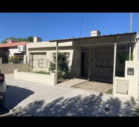Casa de 2 dormitorios en Jorge Newbery