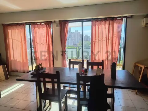 Departamento de 4 dormitorios en Centro
